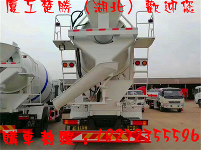 湖北地區(qū)陜汽德龍16-18方混凝土攪拌車(chē)及配件價(jià)格、圖片與購(gòu)買(mǎi)指南
